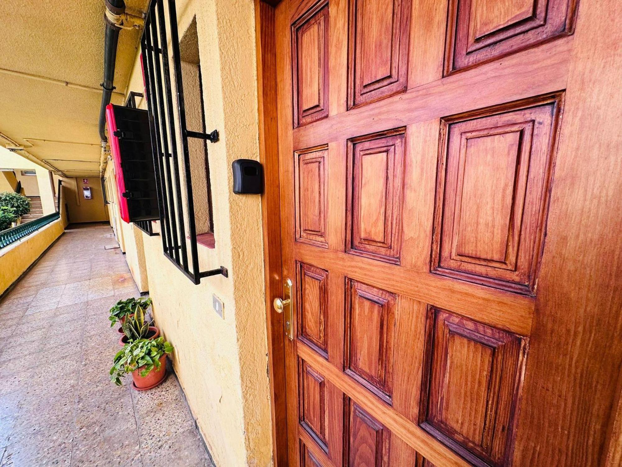 Apartment Cozy 2-bed & Sofa-bed In Cristianos *